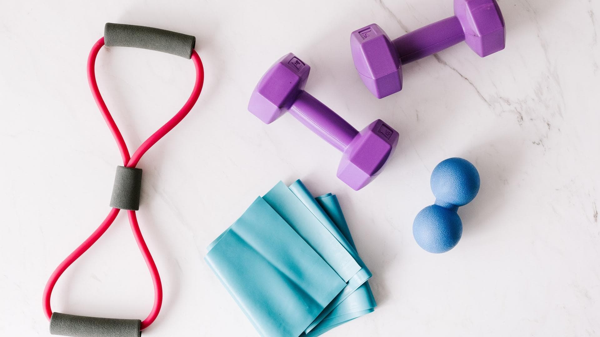 Hanteln, Theraband, Tubes und Duoball