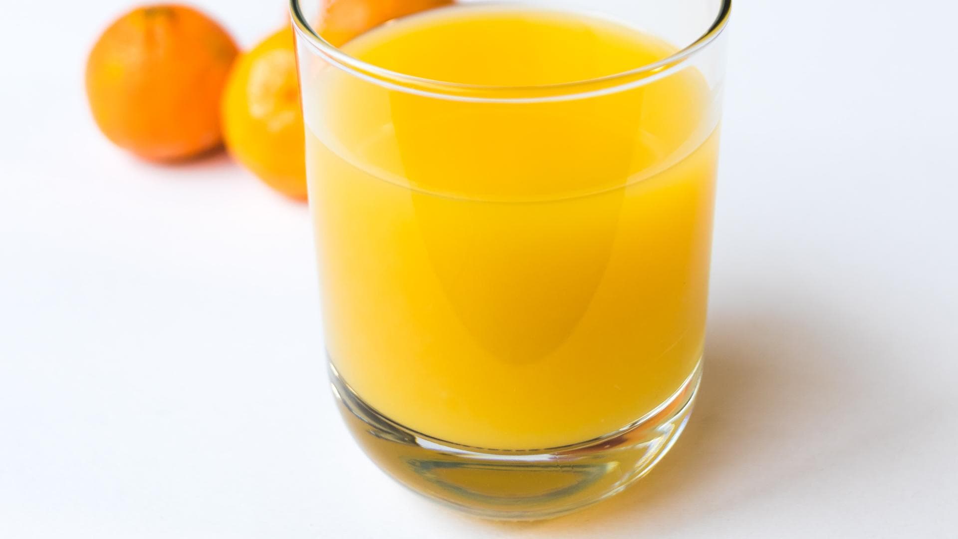 Orangensaft im Glas