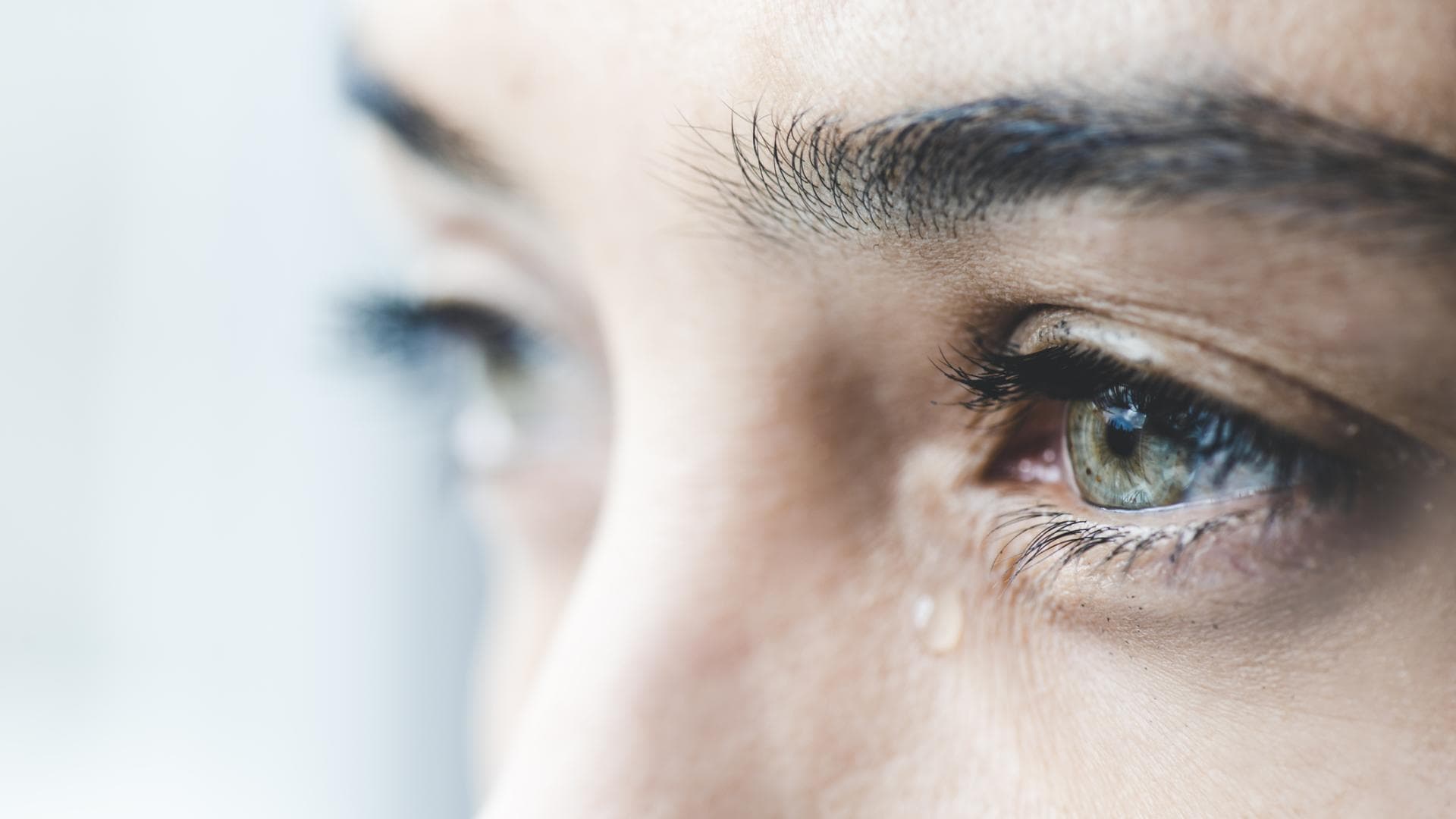 tränendes Auge 