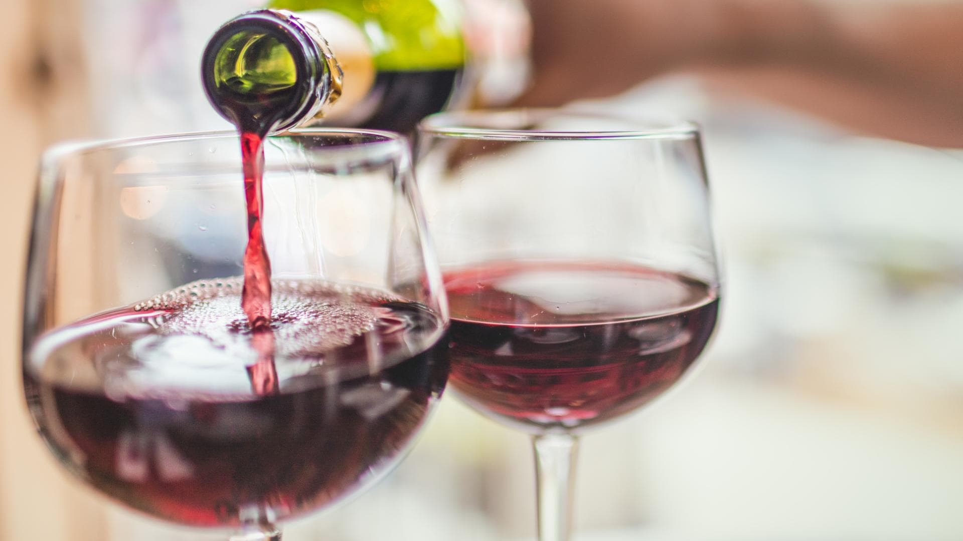 Riecht der Wein nach Essig oder faulen Früchte, ist er leider ungenießbar.