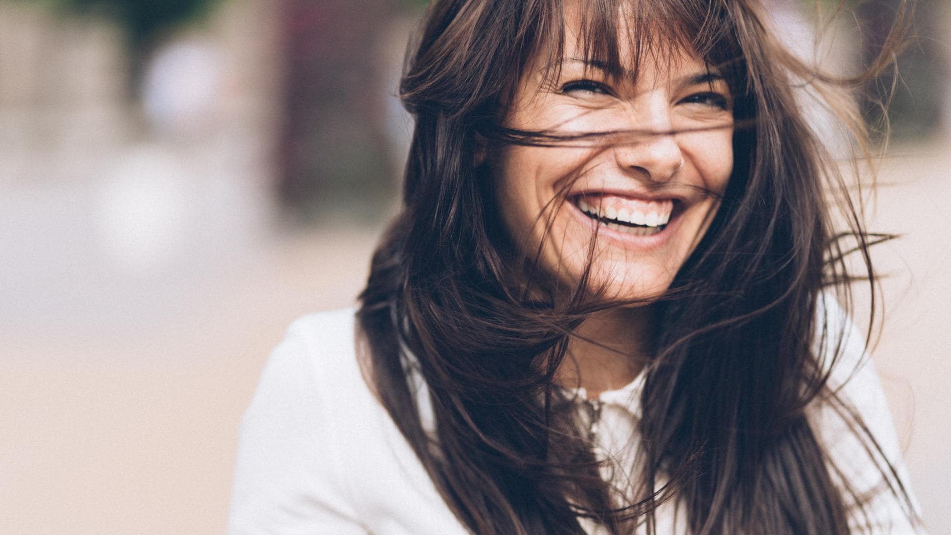 Braune Haare Grünstich