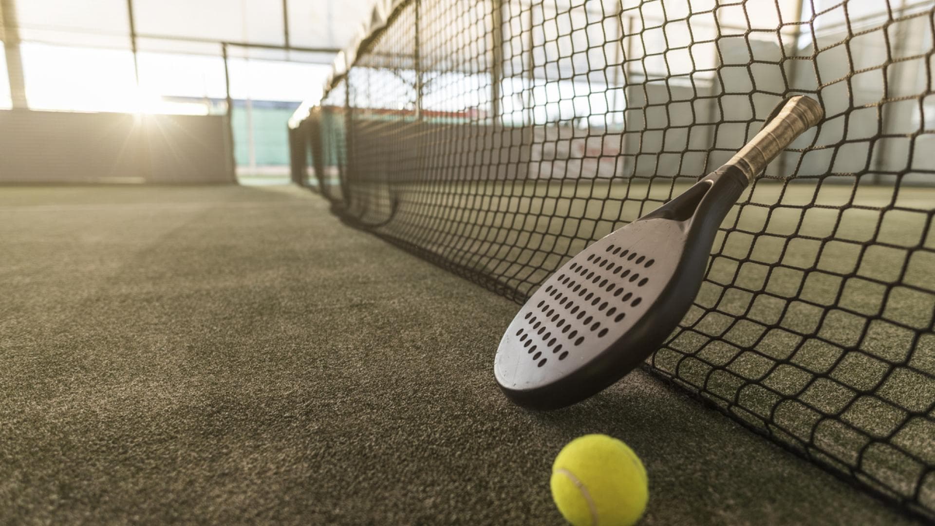 Padelschläger aus Schaumstoff