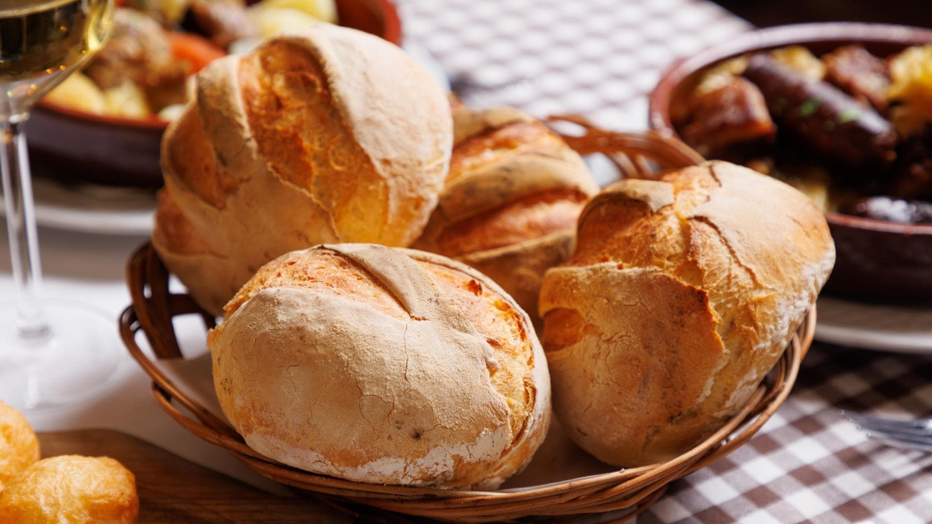 Aufbackbrötchen
