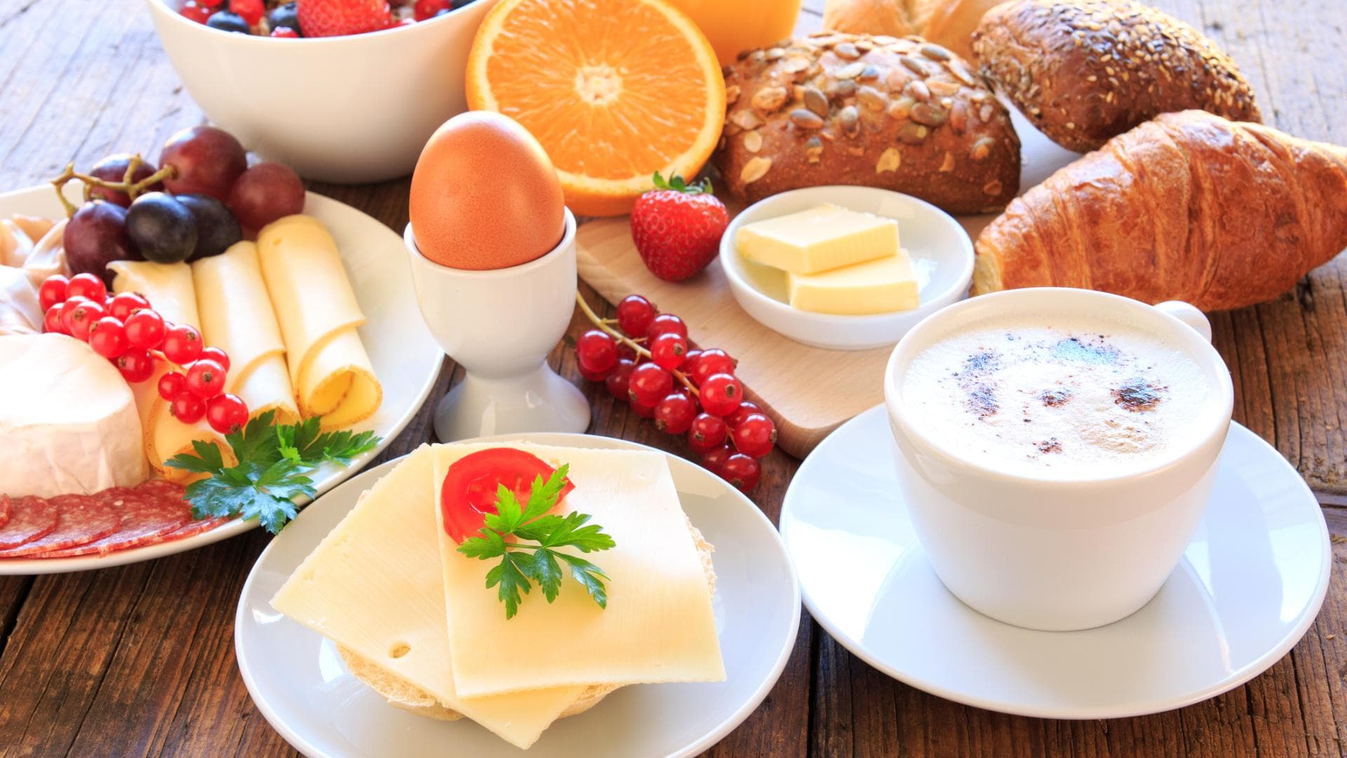 Frühstückstisch