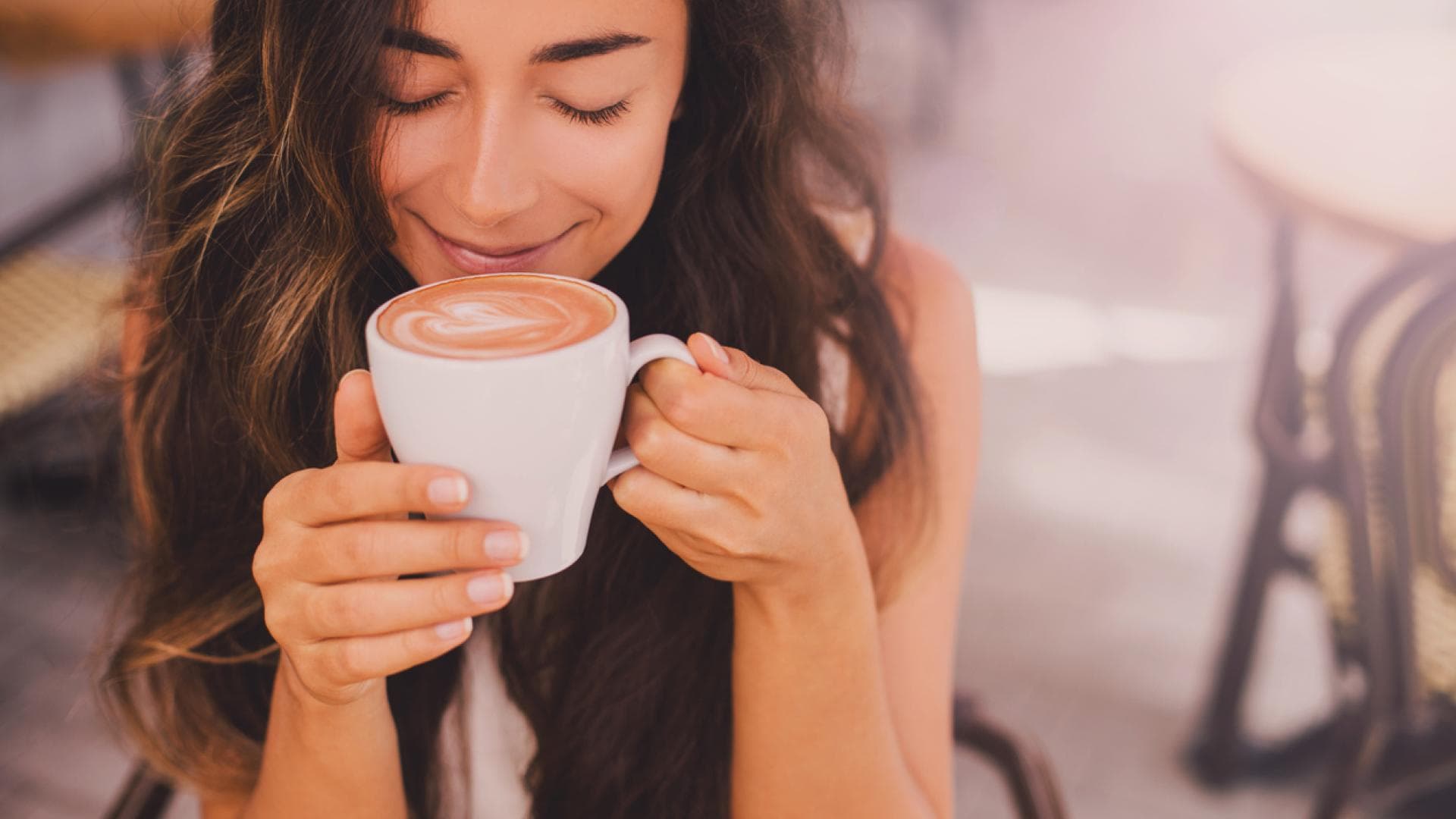 Kaffee ist als Wachmacher beliebt. Kaffee ist als Wachmacher beliebt.