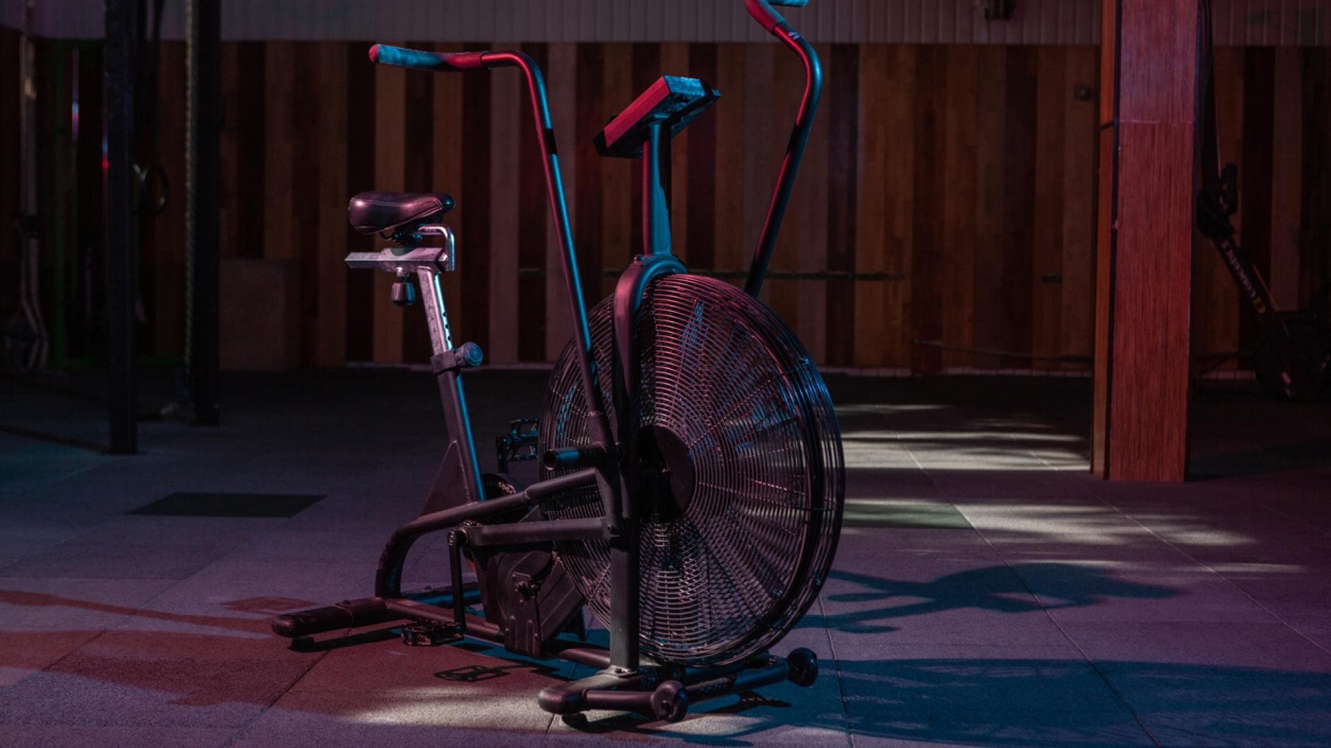 AirBike im Fitnessstudio