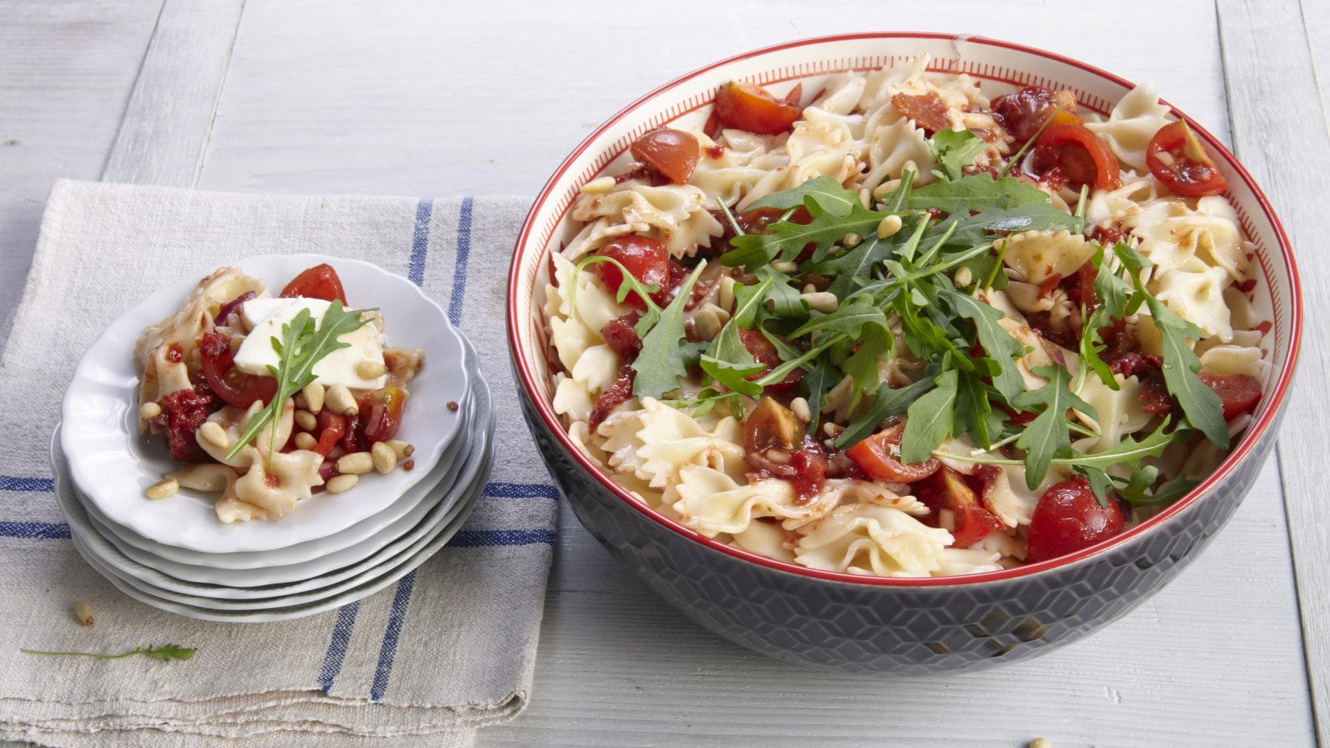 Nudelsalat in Schale Nudelsalat in Schale