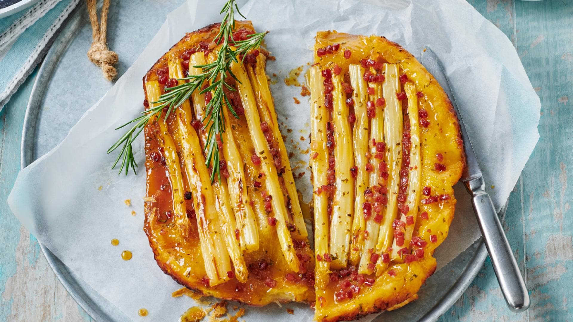 Spargel Tarte mit Rosmarin