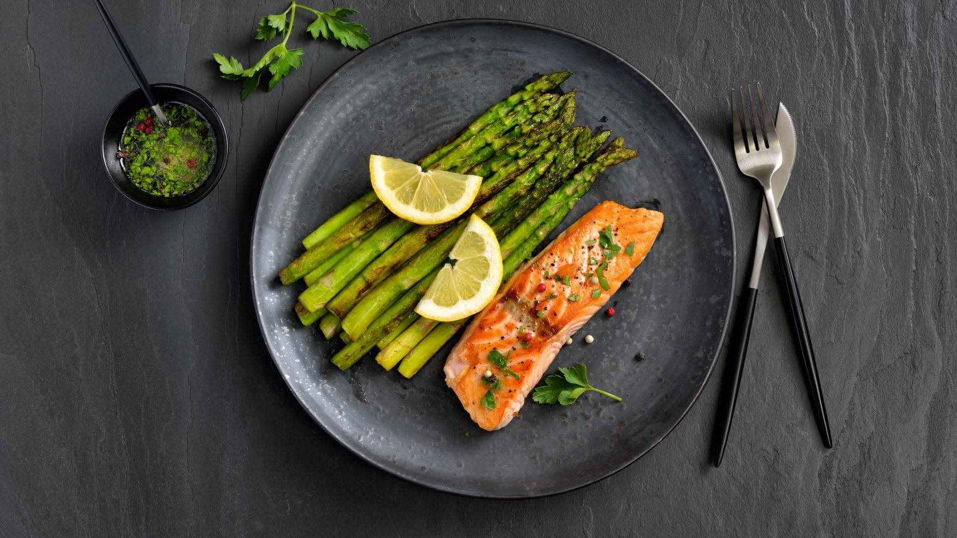Spargel mit Lachs