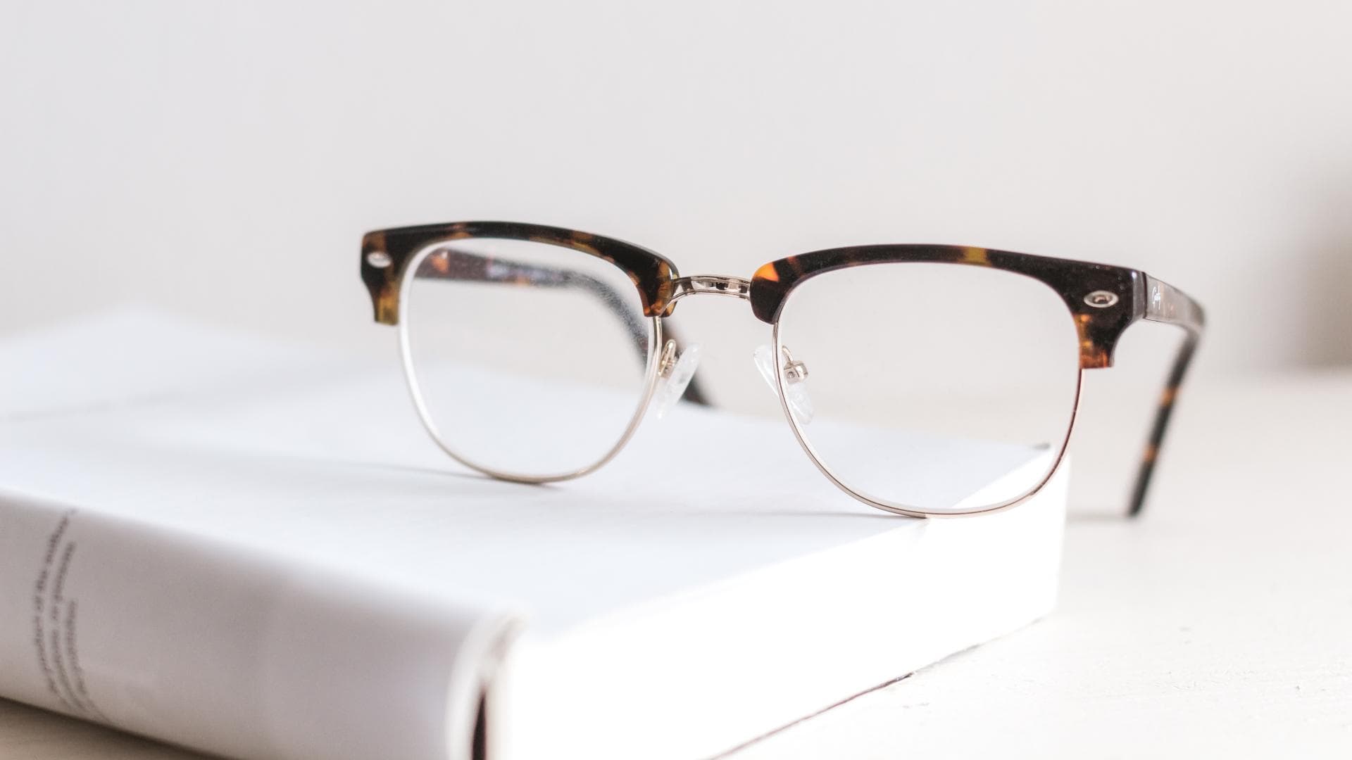 Brille
