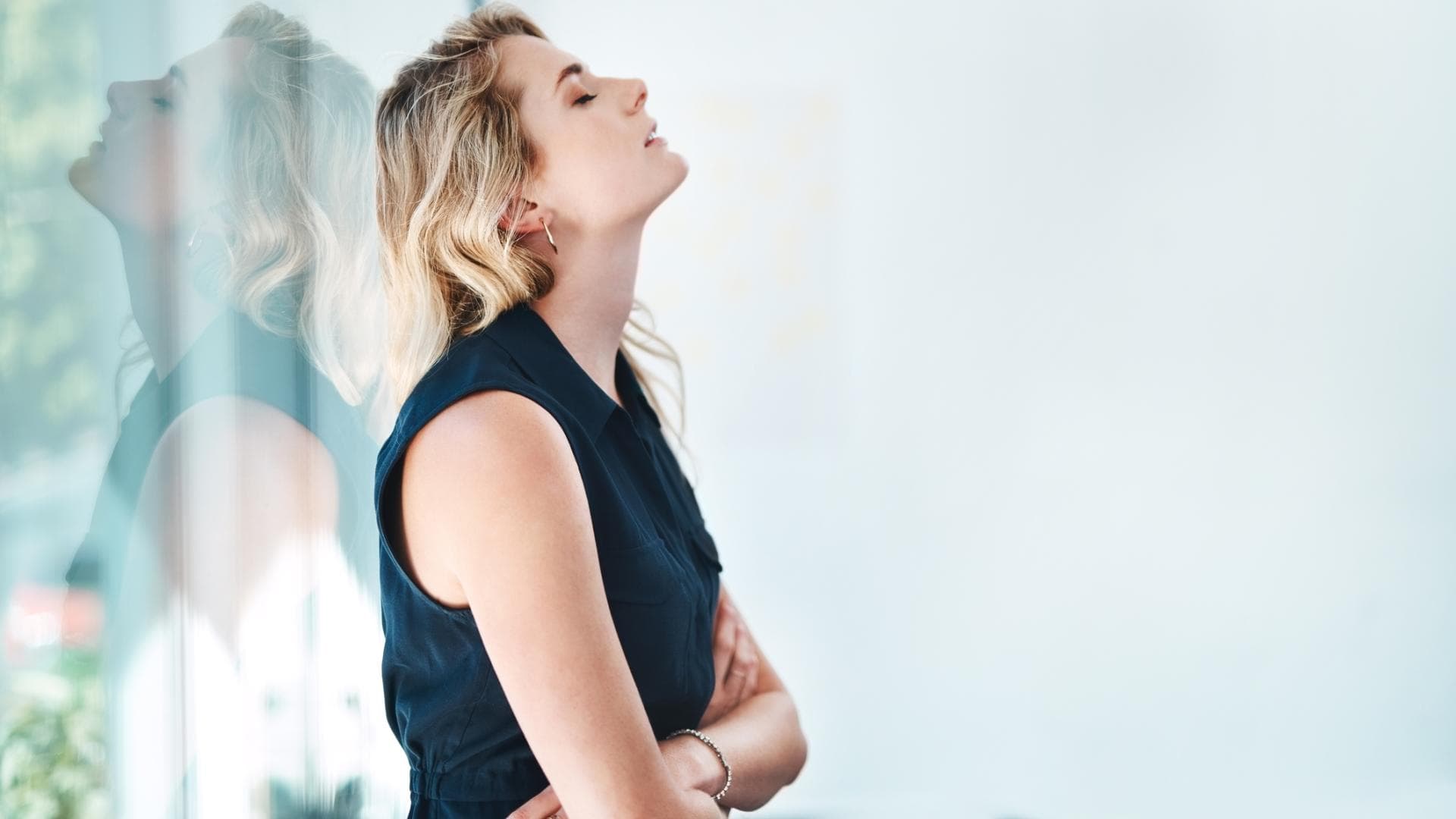 In der Midlife-Crisis werden oft Entscheidungen infrage gestellt, die in der Vergangenheit getroffen wurden.