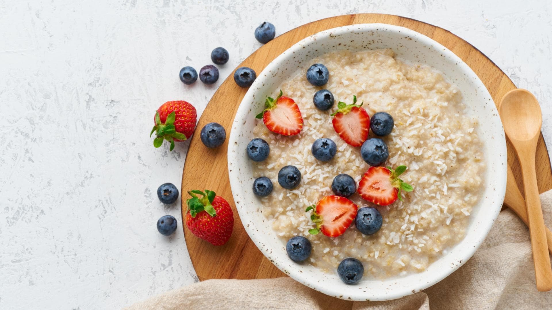 Porridge mit Beeren