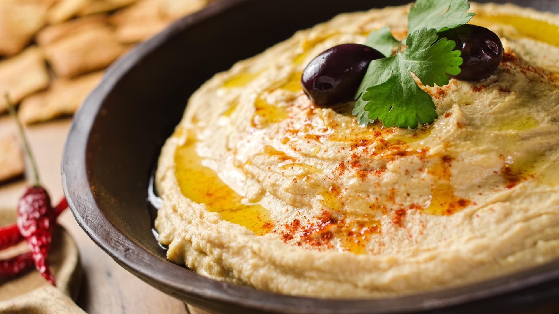 Hummus in einer Schüssel