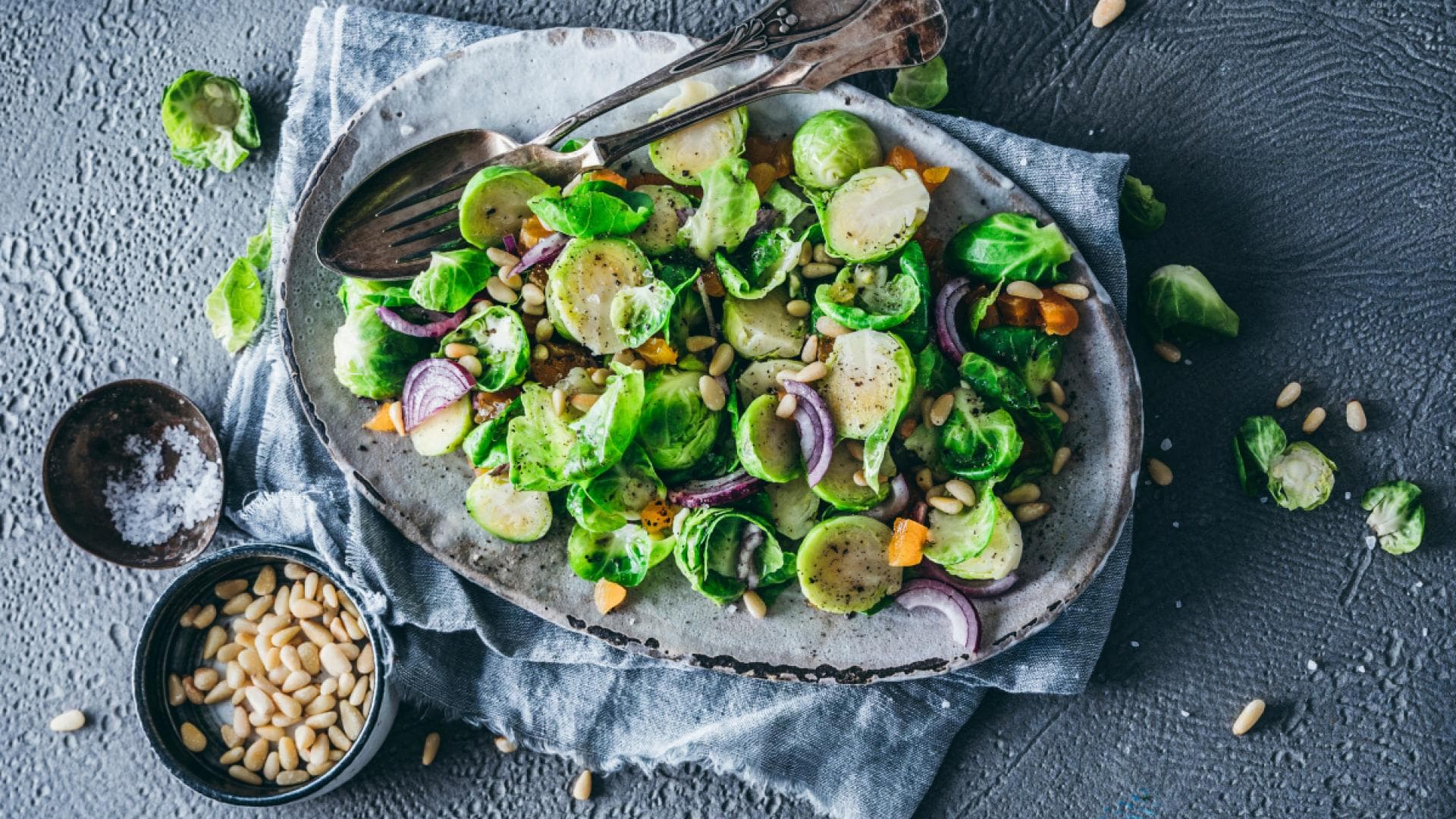 Rosenkohlsalat
