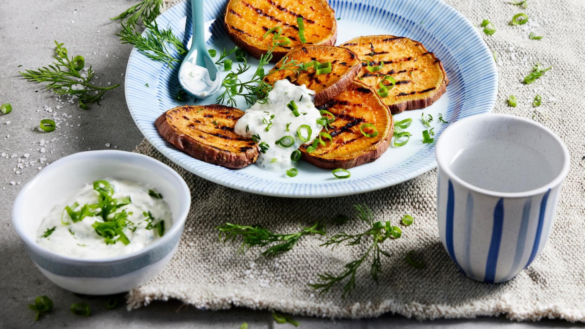Gegrillte Süßkartoffelscheiben
