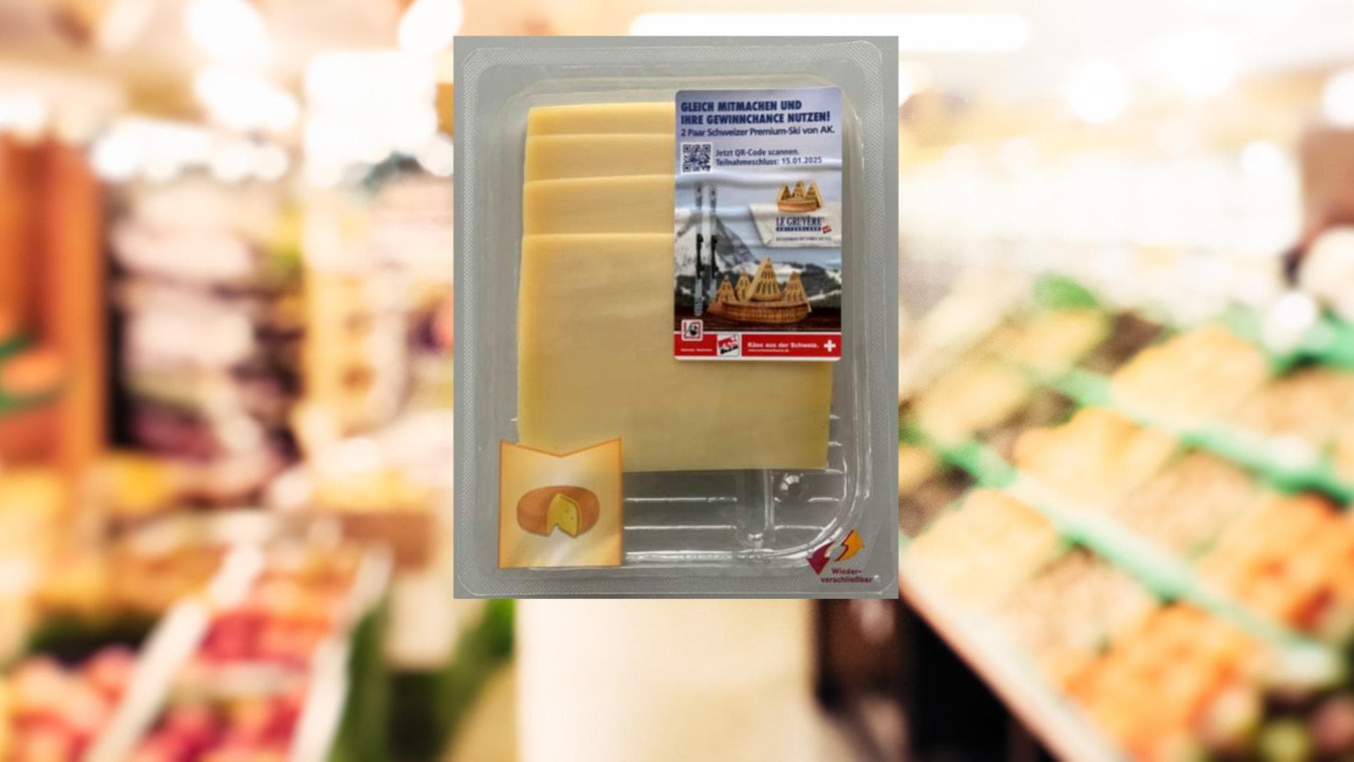 Käse vor Supermarkthintergrund Käse vor Supermarkthintergrund