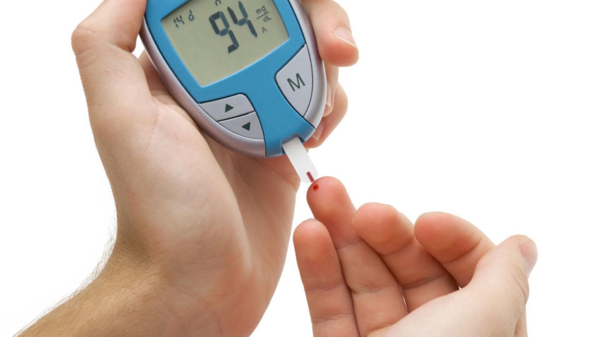 Der Blutzuckerspiegel muss bei Diabetes regelmäßig kontrolliert werden.