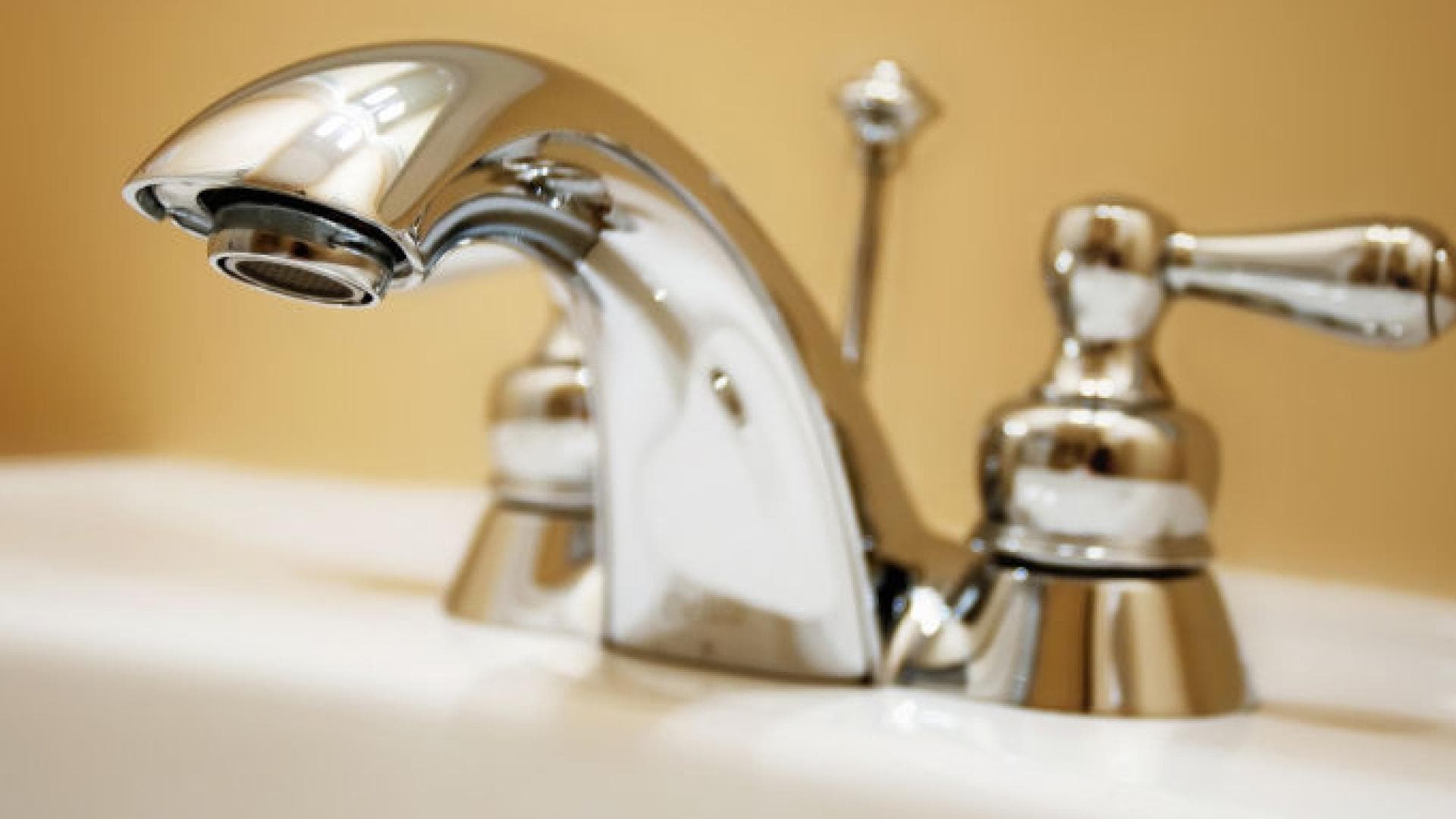 Mit-diesem-Waschbecken-Trick-schlafen-Sie-blitzschnell-ein