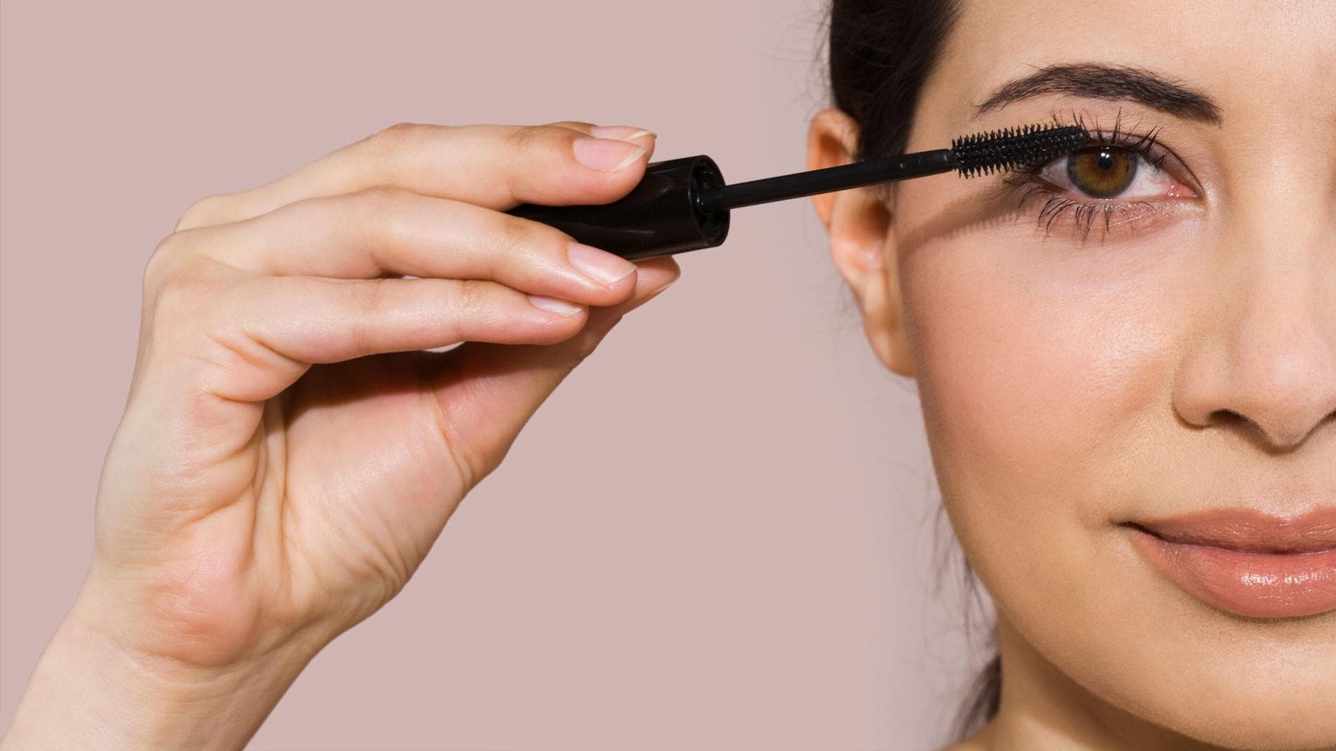 Wimpern tuschen