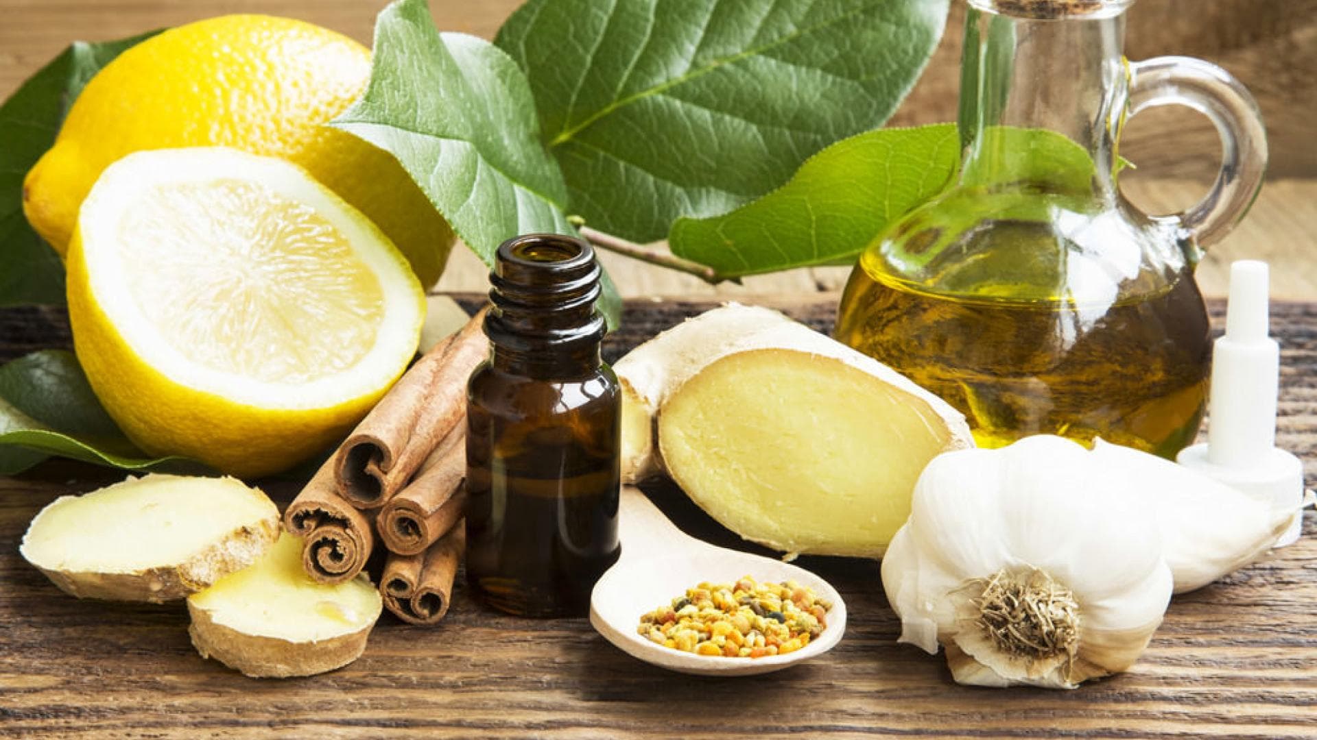 Ingwer-Knoblauch-Zitronen-Saft Ingwer-Knoblauch-Zitronen-Saft