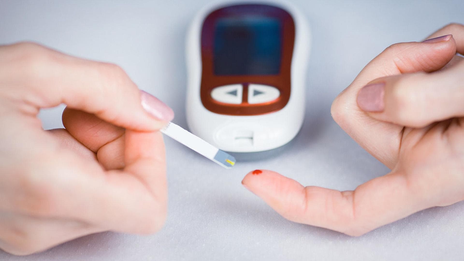 Blutzuckermessung am Finger