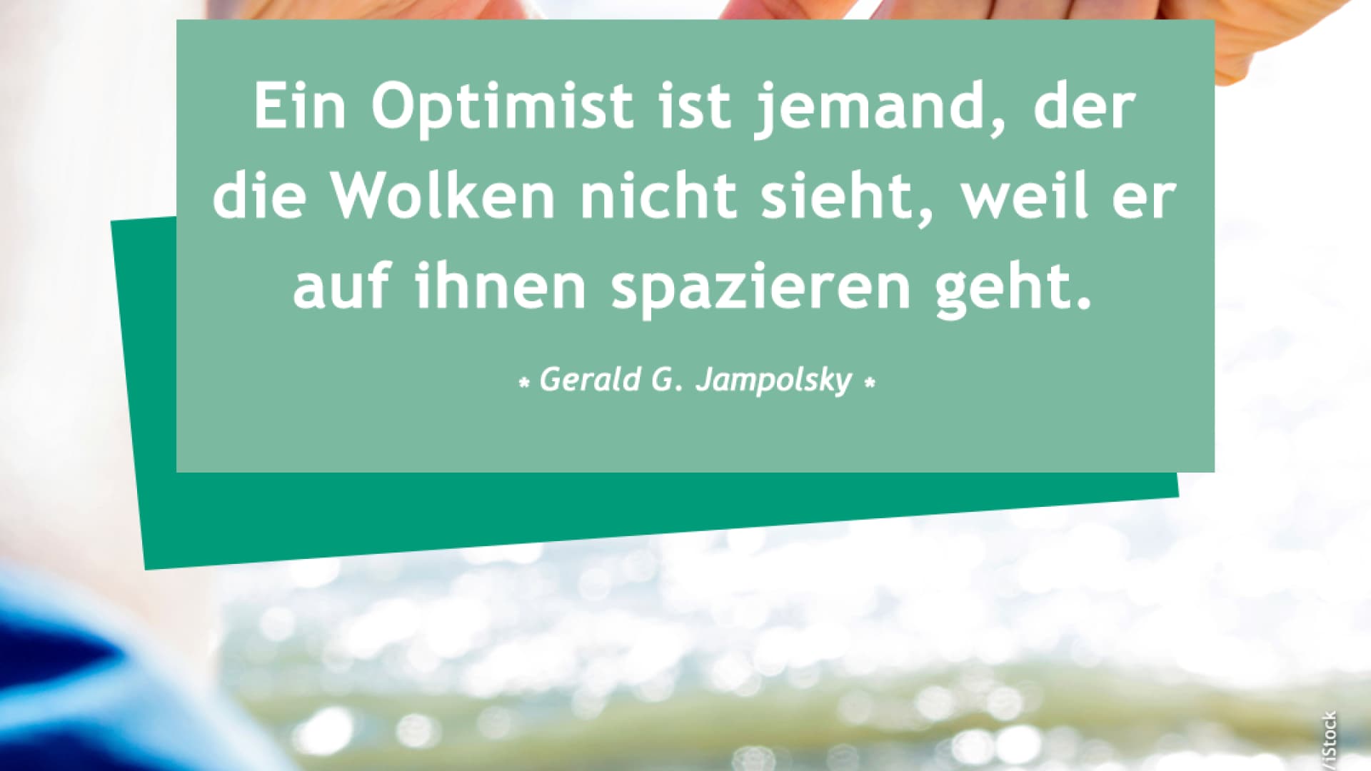 vital_spruch_wolken Ein Optimist ist jemand, der die Wolken nicht sieht, weil er auf ihnen spazieren geht.