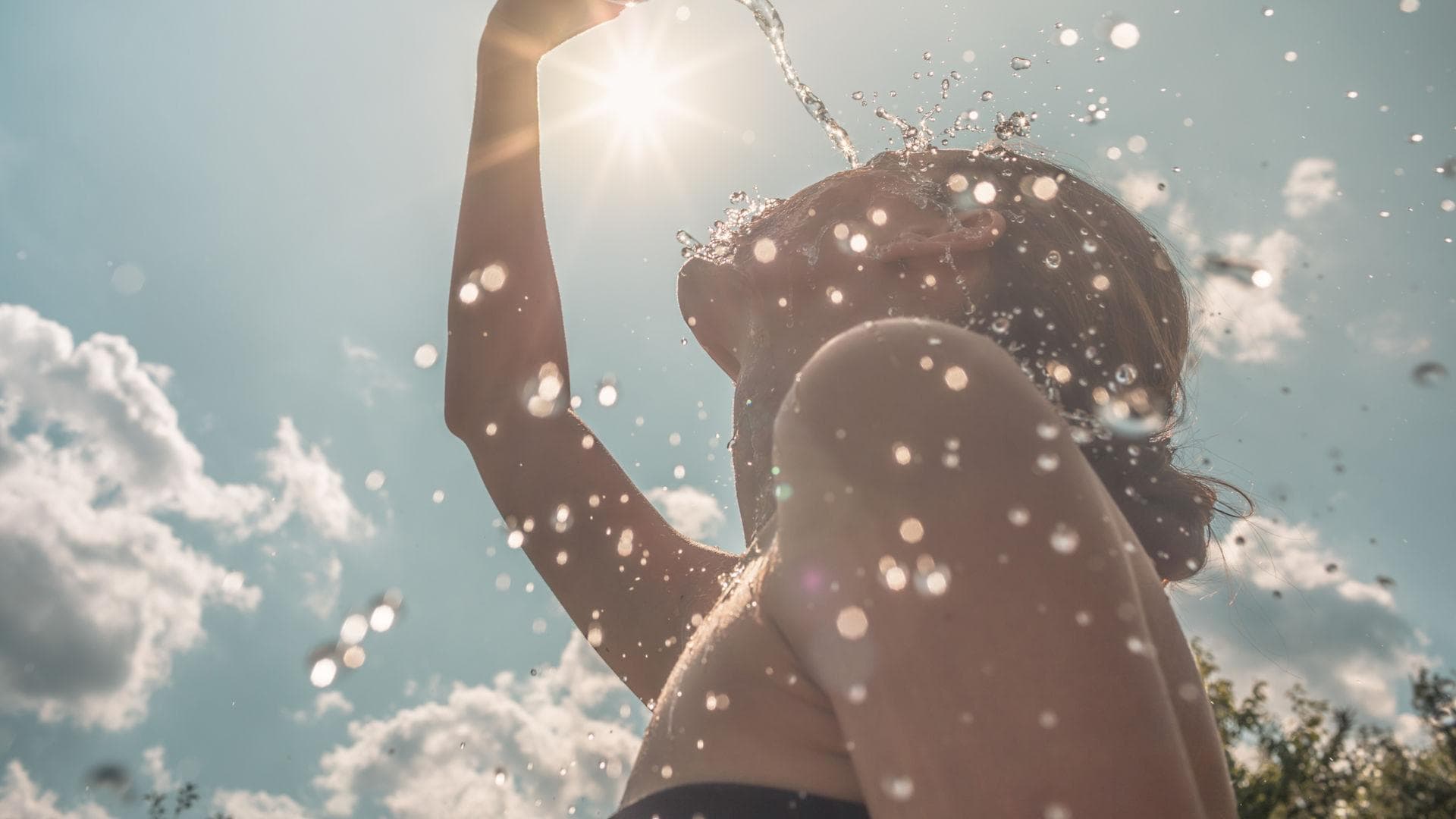 Abkühlung im Sommer Wasser