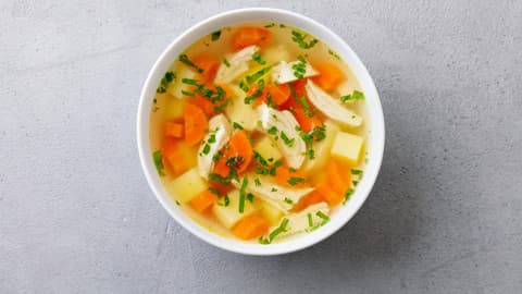 Hühnersuppe
