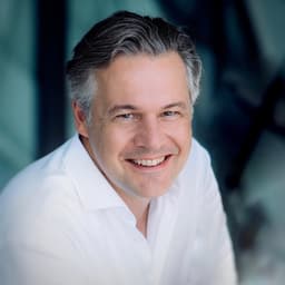 Profile picture for user Klaus Bernhardt