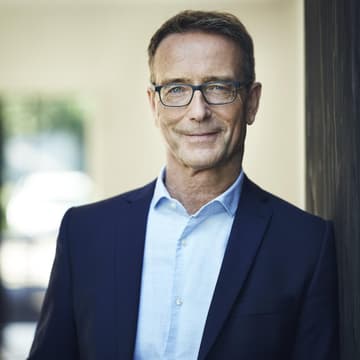 Dr. Matthias Riedl