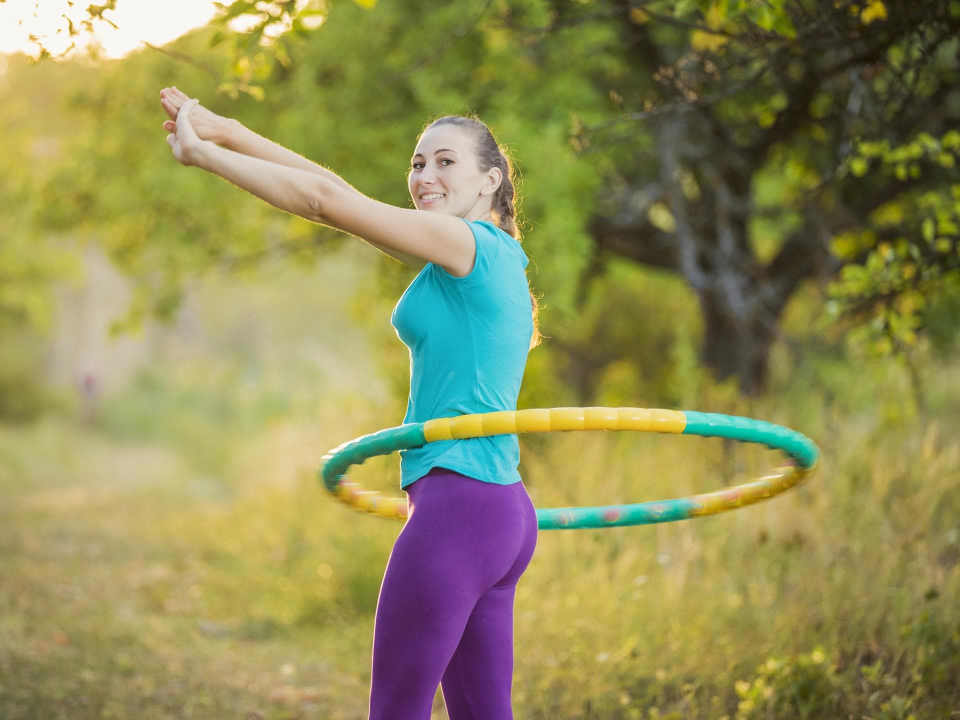 Frau Hula Hoop
