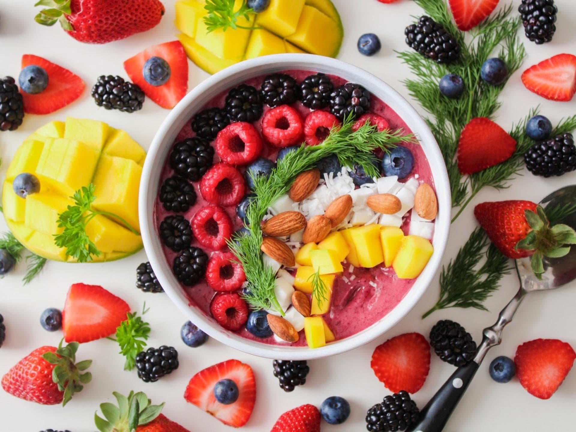 Bunte Obst-Bowl