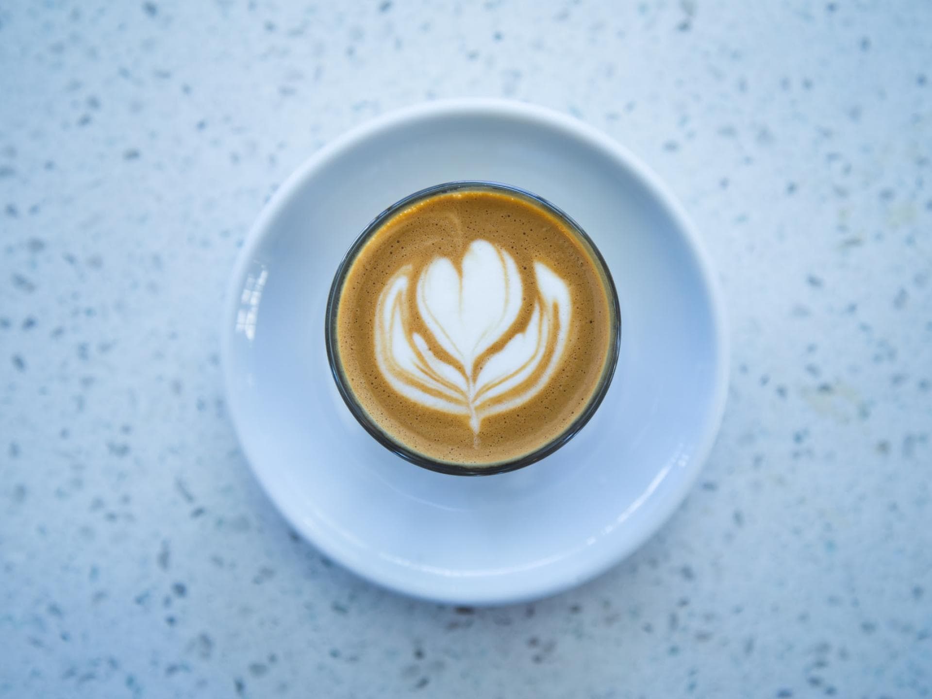 Kaffeetasse mit Milchschaum