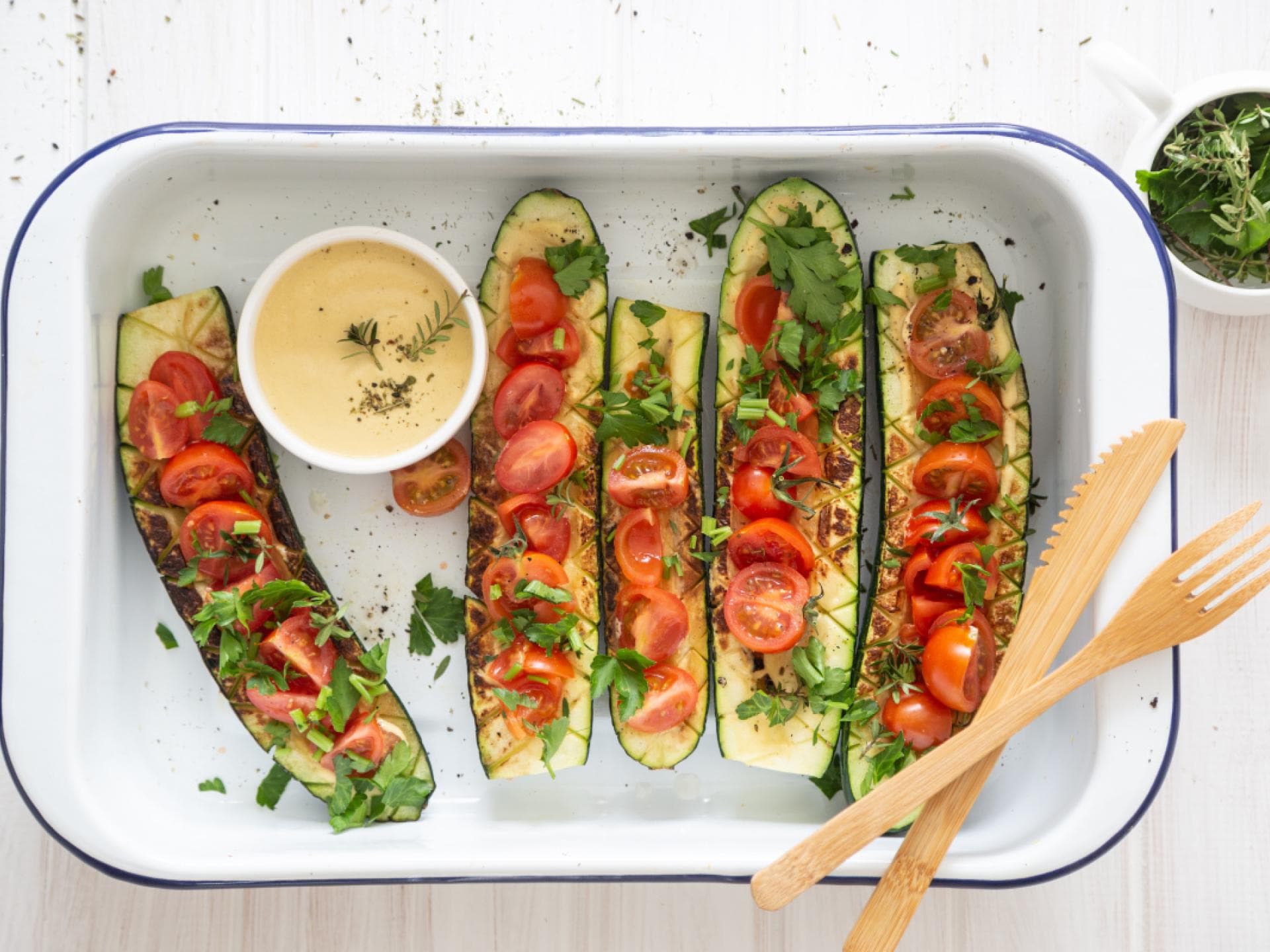Gefüllte Zucchini