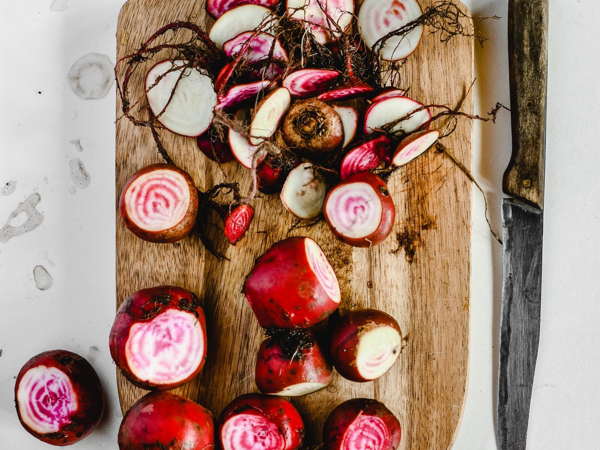 kleine Rote Beeten geschnitten