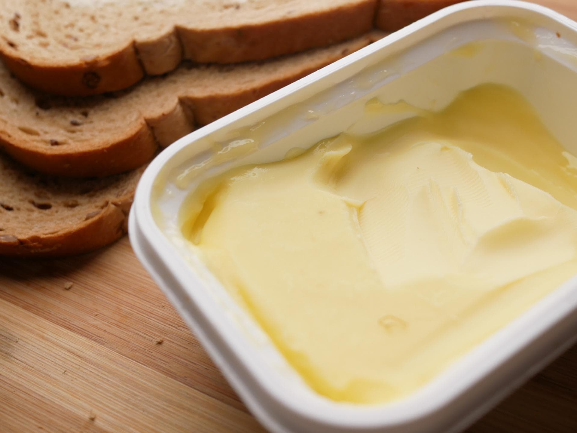 Margarine mit Vollkornbrot