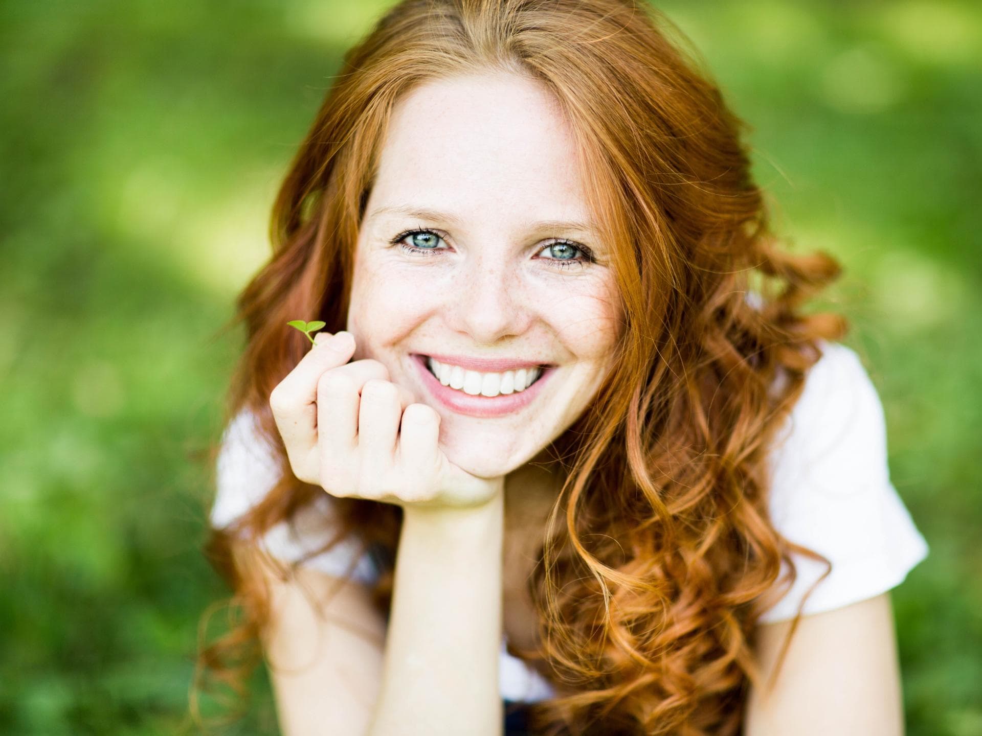 Rothaarige Frau
