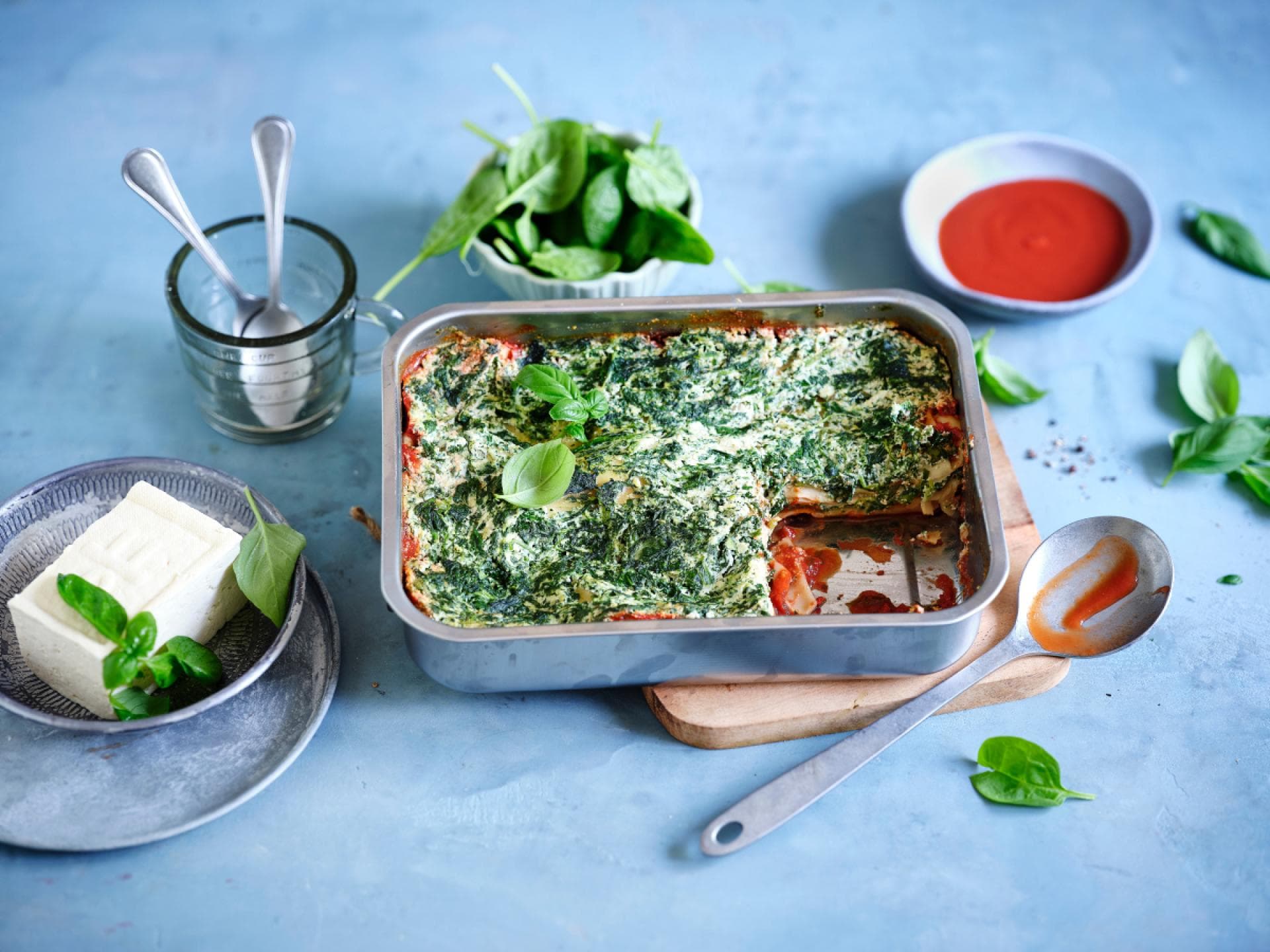 Tofulasagne mit Spinat und Muskat