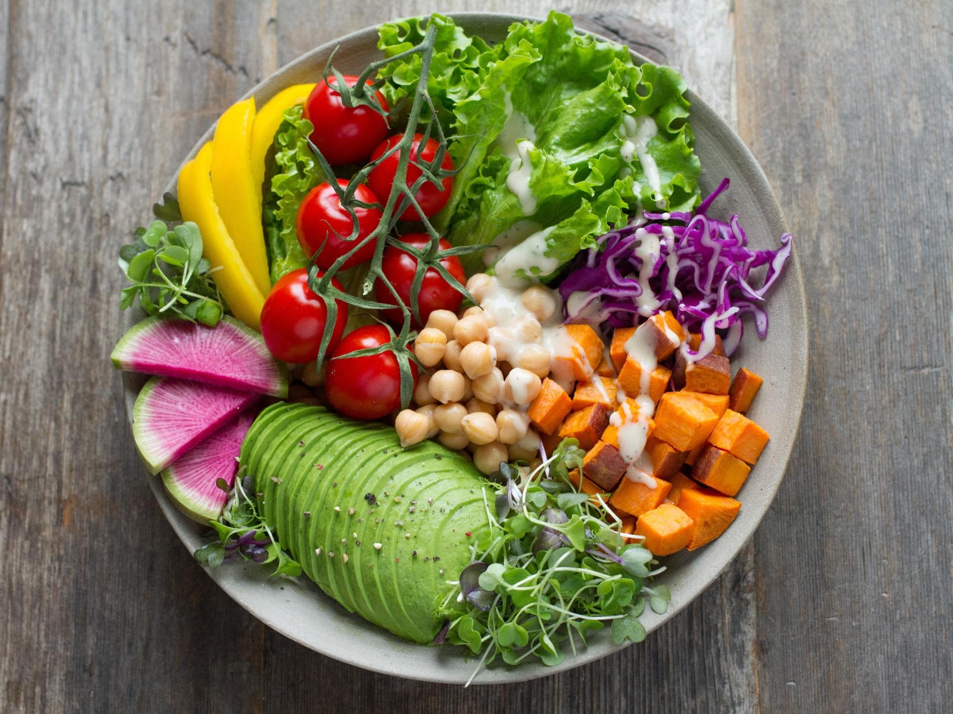 gesunde Salat-Bowl
