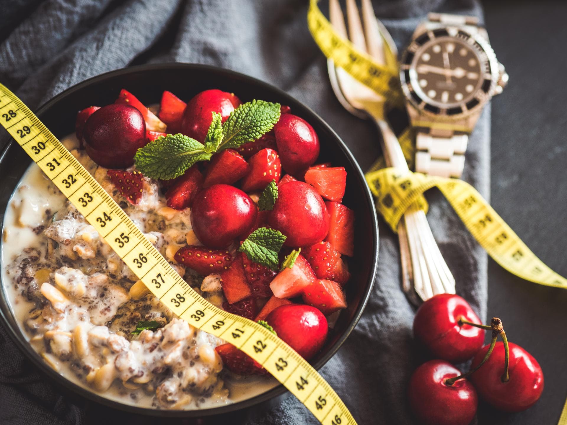 OMAD Fasten mit Porridge mit Beeren