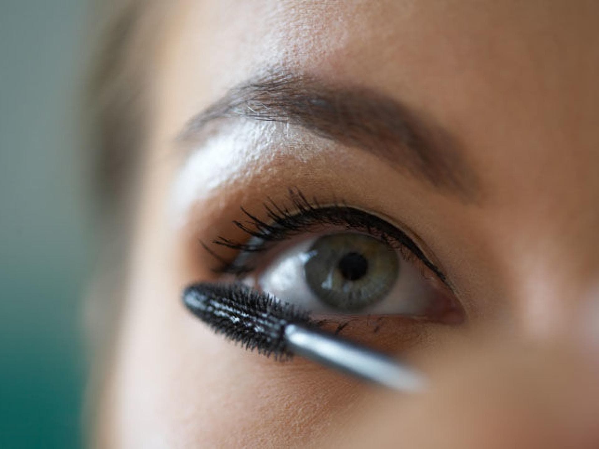 Wimpern tuschen