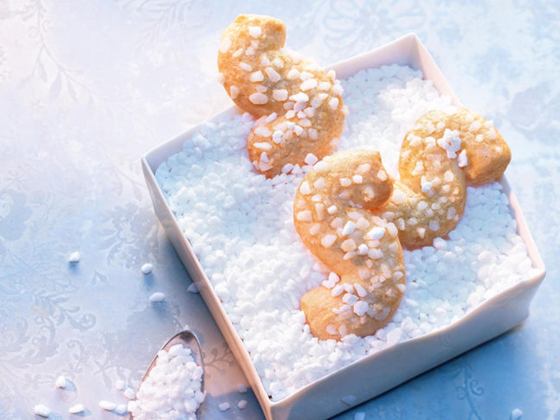 Leckere Butterplätzchen in S-Form