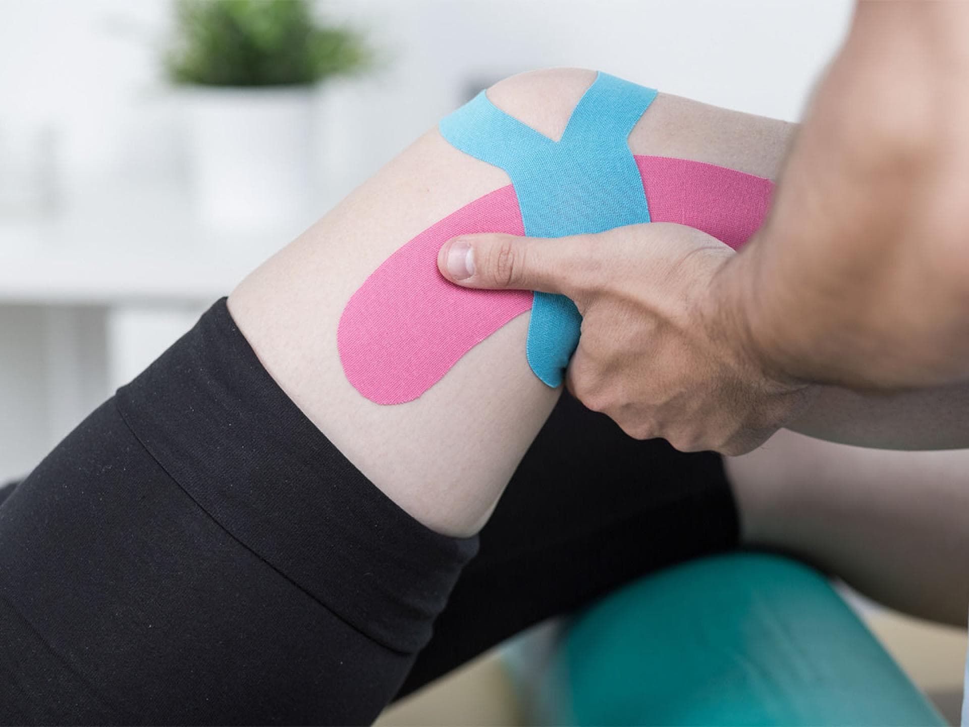 Kinesio Tape, Medical Flossing und Taping - so gehts!