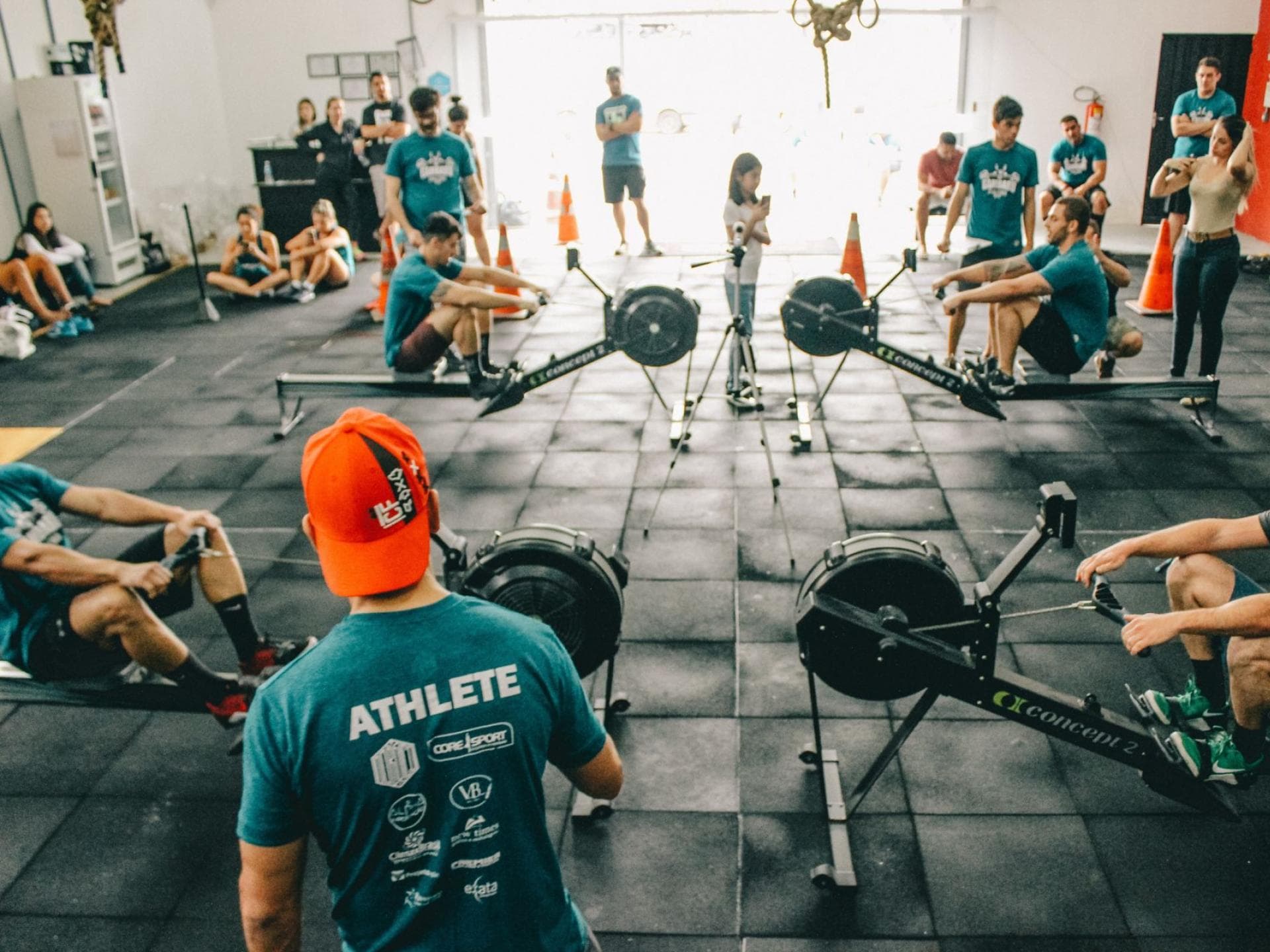 Crossfit-Gruppe beim Training
