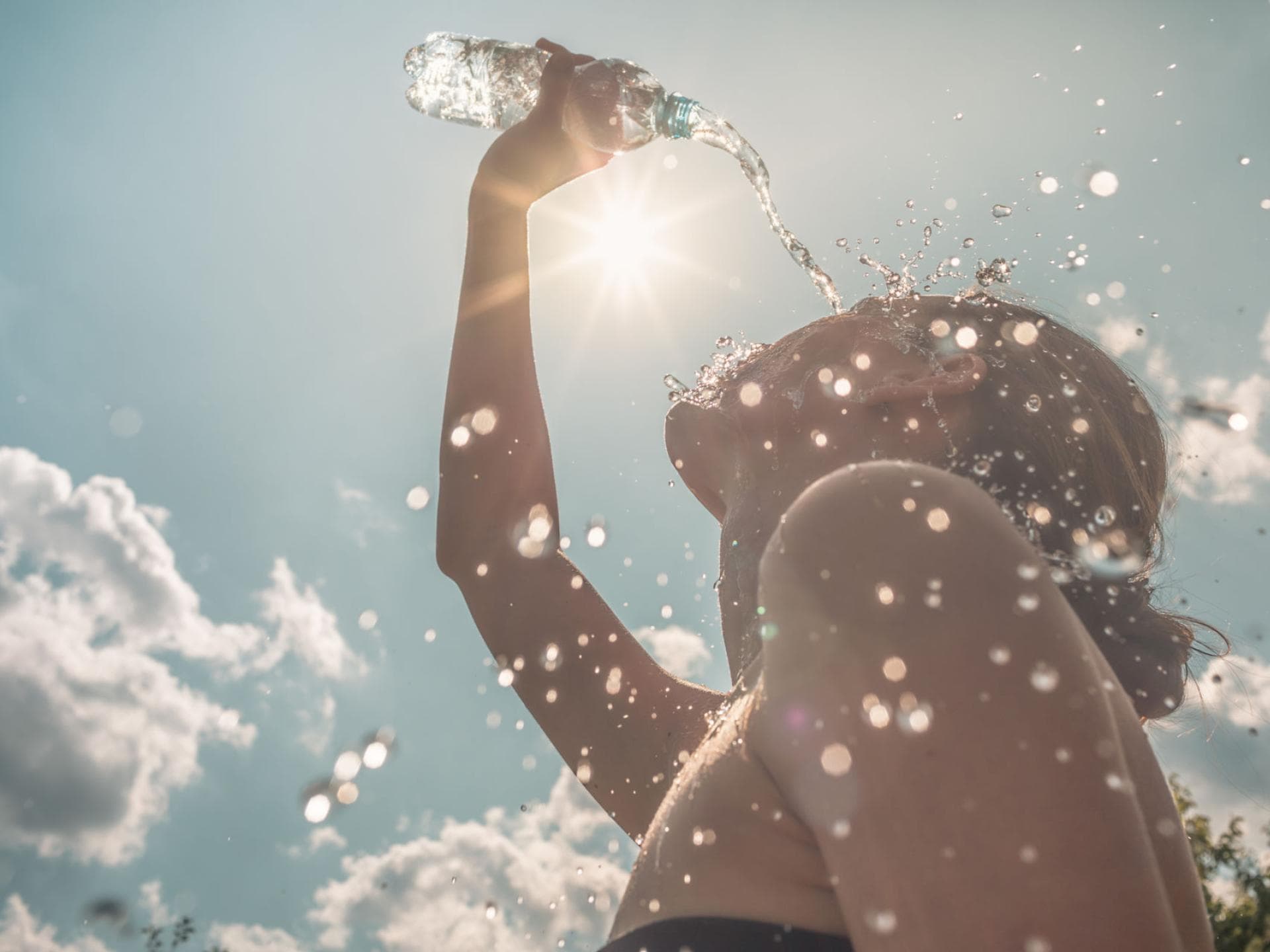 Abkühlung im Sommer Wasser