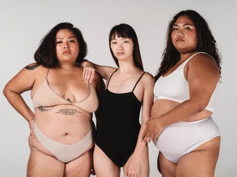 Drei Frauen für Body Positivity