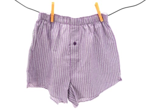 Boxershort auf einer Wäscheleine