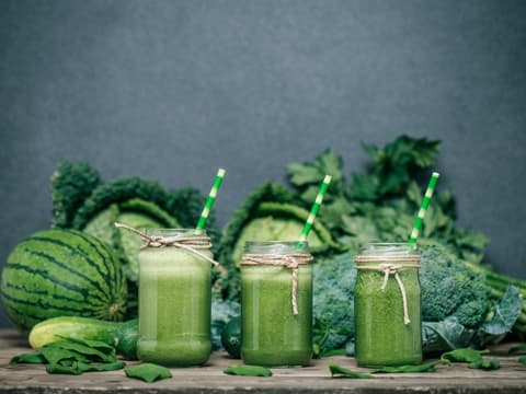 Grüne Smoothies aus Gemüse