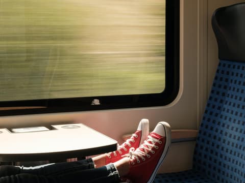 Passagier im Zug