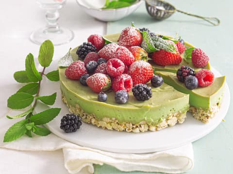 Vegane Beerentorte mit Avocado